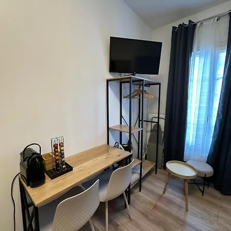 A La Buttes Aux Cailles Апарт-отель Париж