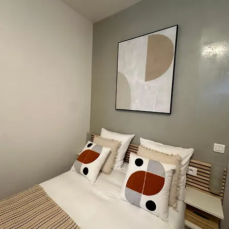 A La Buttes Aux Cailles Апарт-отель 2*